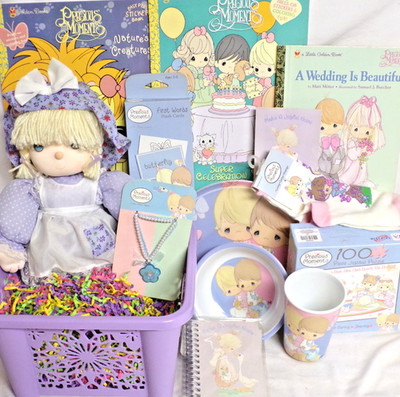 NEW PRECIOUS MOMENTS TOY GIFT BASKET DOOL DISHES BOOKS JEWELRY EASTER PLAY SET