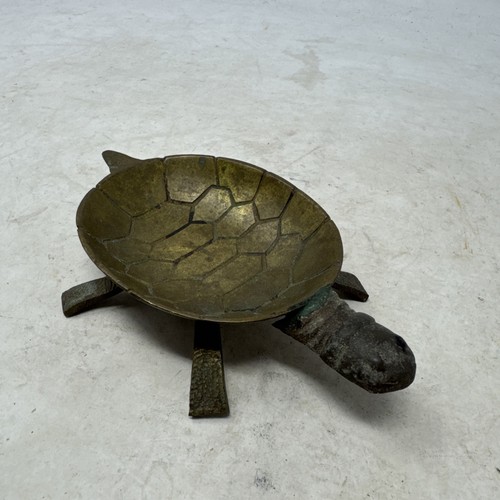 Vintage Brass Turtle/Tortoise Trinket Dish Soap Dish Ashtray Coins Keys