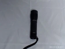 "Pre-Owned' Works Lux Pro LP600V3 Flashlight 3 Light Settings + Off Position