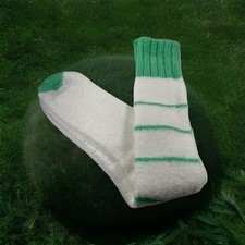 Women's VTG Socks Crew Over the Calf Green Striped Acrylic Terry 90s 9-11