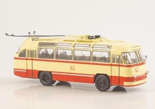 LAZ-695BT  NA082 (+Magazine)  82 MODIMIO 1:43...