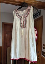 Beautiful Unbranded Bohemian Flowy midi With Colorful Embroidery And Pom Poms XL