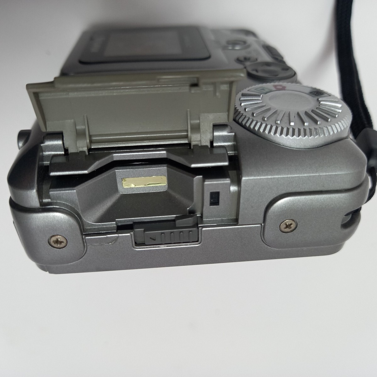 FUJIFILM Digital Camera FinePix 1300 Vintage Compact Camera