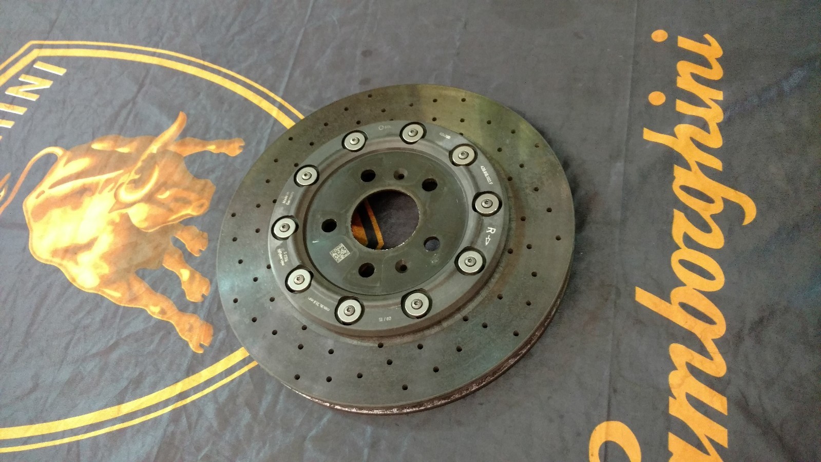 LAMBORGHINI HURACAN GALLARDO LP560 R8 REAR RIGHT CARBON CERAMIC BRAKE DISC OEM  