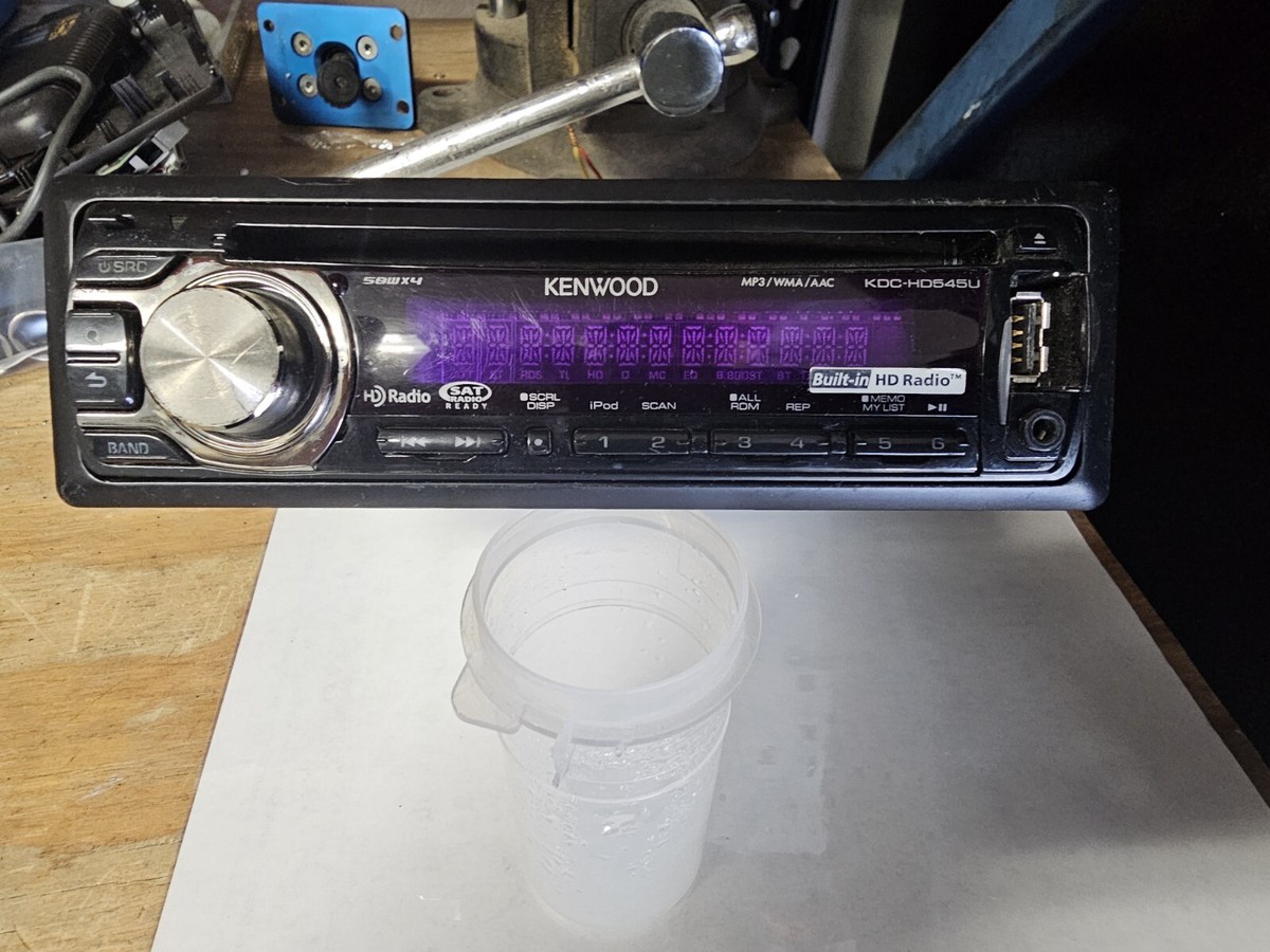 Kenwood KDC-HD545U CD MP3 HD Radio Sirius Ipod USB Aux Stereo