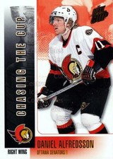 2002-03 Pacific Quest For the Cup Chasing the Cup #12 Daniel Alfredsson
