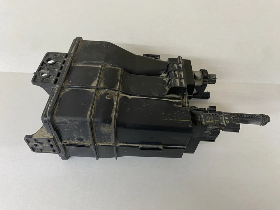 原始设备制造商排放燃料蒸发蒸汽炭罐适用于日产 Juke Sentra Versa — 第 3/4 张图片