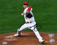 Shohei Ohtani Signed Autograph 8x10 Photo - Los Angeles Star MLB & Fanatics COA