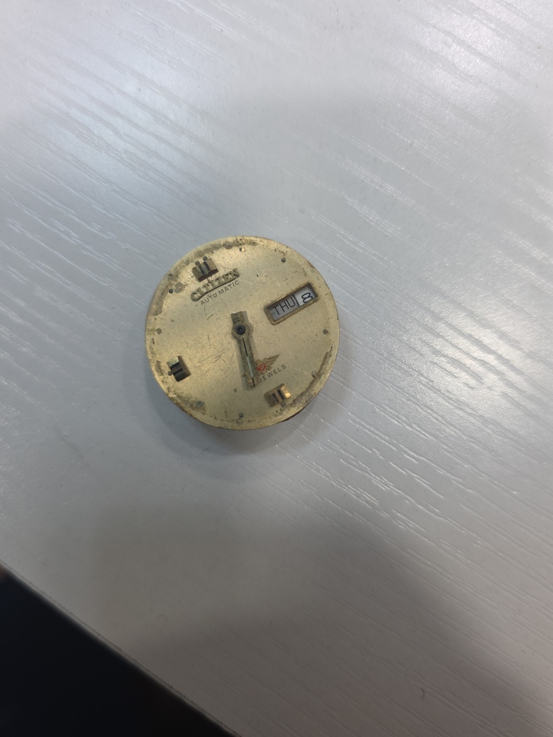 Japan / Jewels For Citizen Parts Repair 21 Movement 8200 Automatic Watch - vintagewatches.pk