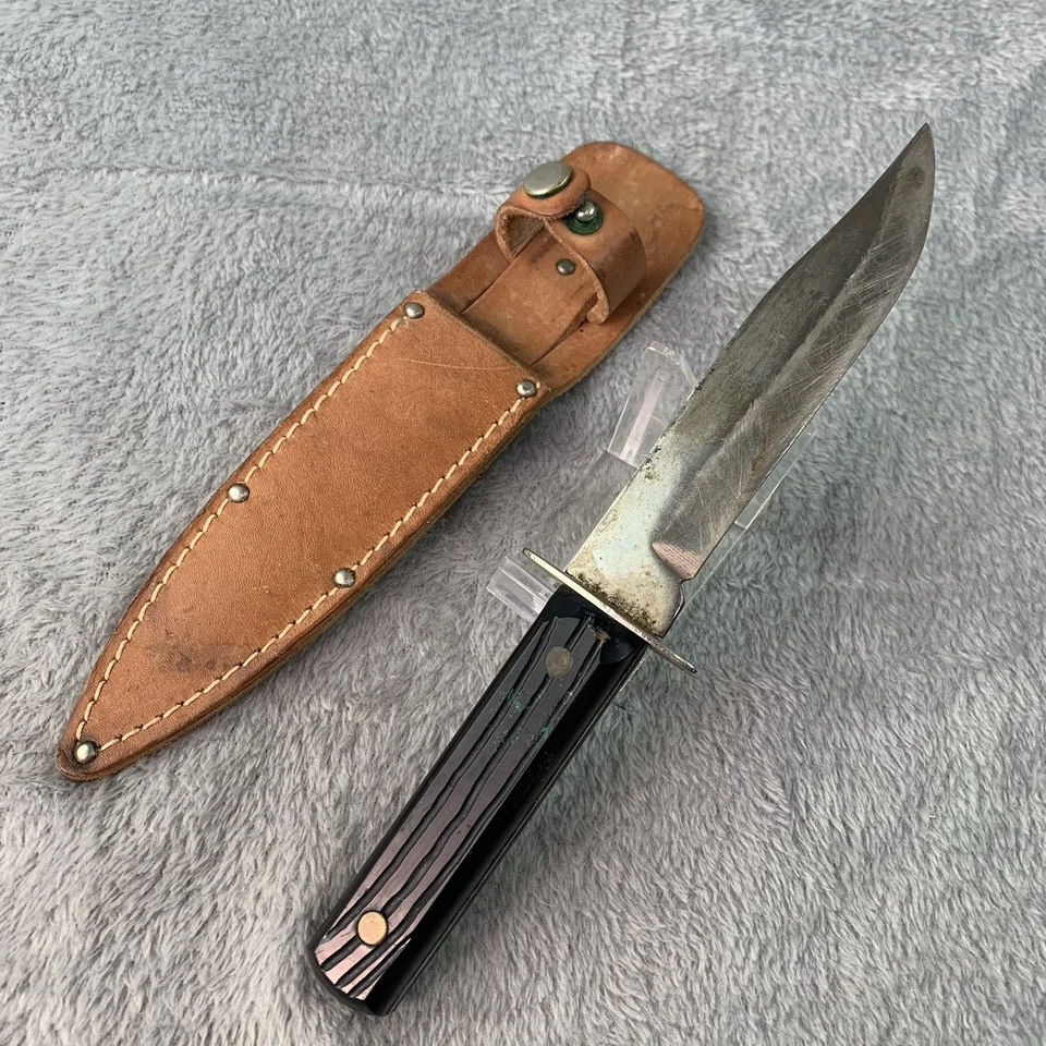 Cuchillo de hoja fija Utica Sportsman EE. UU. 8 3/4" con funda de cuero mango Delrin Foto 2 de 4