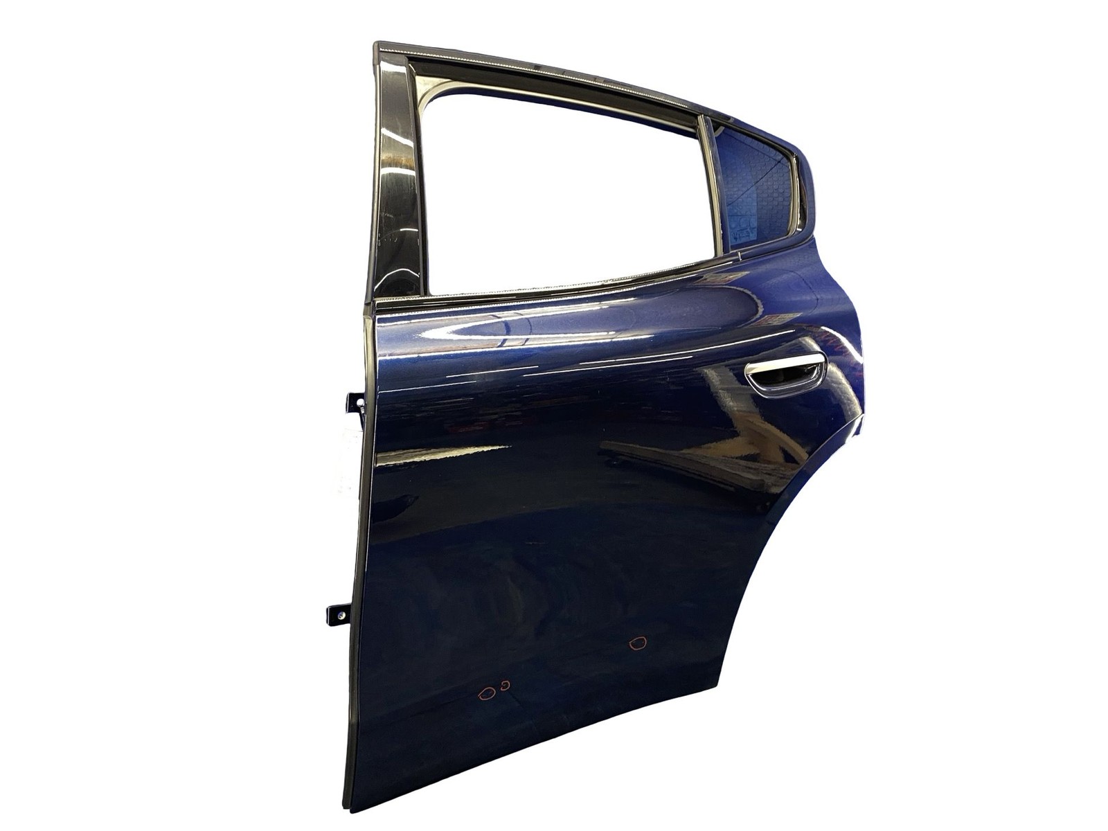 2023 2024 2025 2026 MASERATI GRECALE M182 OEM REAR LEFT DOOR ASSEMBLY