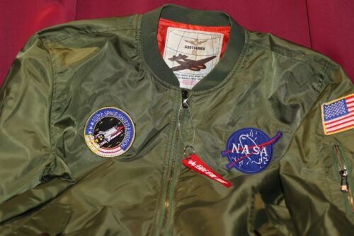 Green Authentic Asstseries NASA 100th Space Shuttle Mission Jacket 3XL - Picture 2 of 9