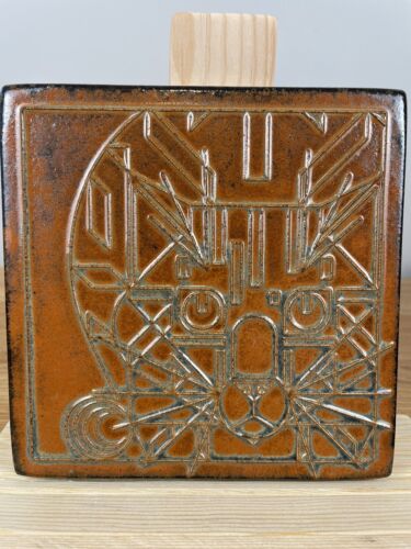Motawi Tileworks Catnip Cat with Moon Tile Art Crafts Brown 6x6 Rare Test Tile
