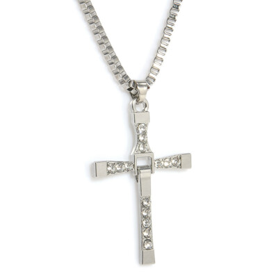 Collier Pendentif Croix Fast And Furious Vin Diesel - Plaqué Argent - 52 Cm - Neuf Sans Emballage