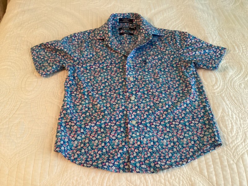 Boys Short Sleeve Button Down Shirt, iPod, Size 8