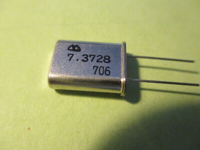 1 Stück 7.3728 MHz Quarz HC49/U Crystal Resonator Oszillator X-TAL