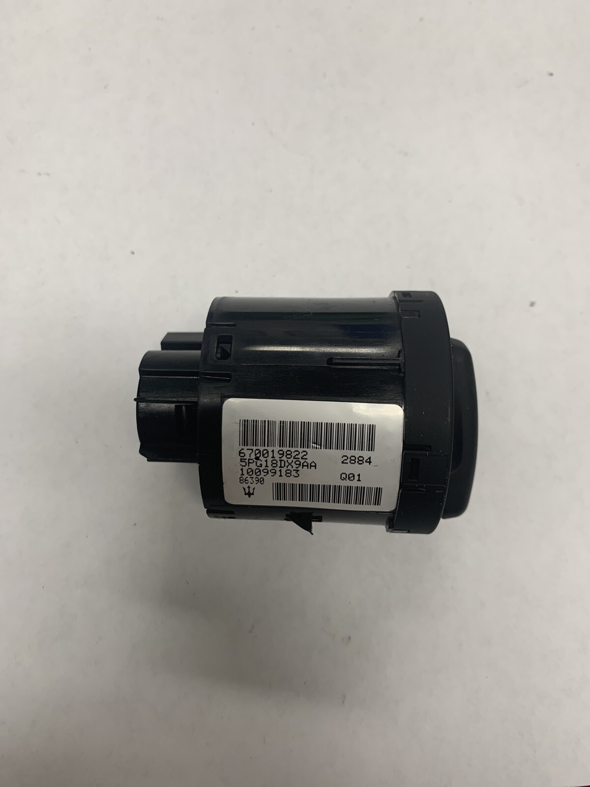 2015 Maserati Ghibli M157 OEM Headlight Switch 670019822