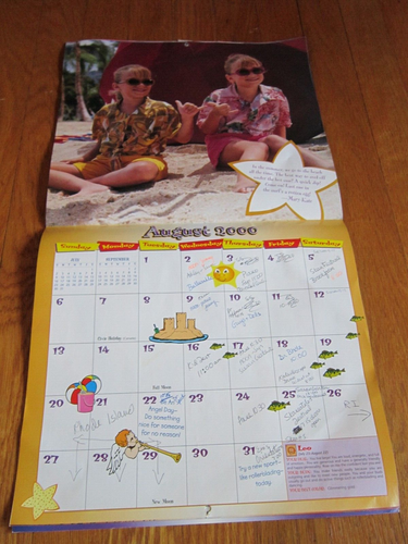 Vintage 1999-2000 Mary-Kate And Ashley Calendar USED Great photos! FREE SHIP - Picture 13 of 23