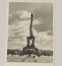 Vintage 1987 Postcard Couples Abstract Eiffel Tower Cloudy Sky Pw