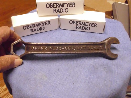 Vintage Delco Light #1, Spark Plug-Gen.Nut 90257/Cylinder Stud-Battery Nut Tool! - 第 2/9 張圖片