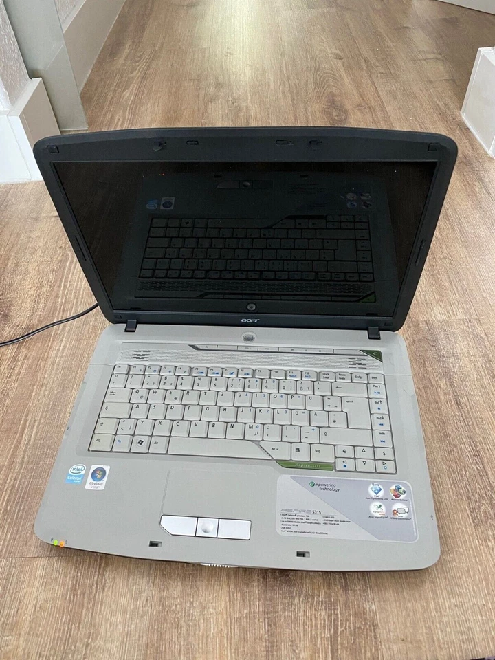 Acer Aspire 5315 Laptop Intel Celeron 2GB RAM Ohne HDD Display Kabel Defekt - Bild 4 von 4