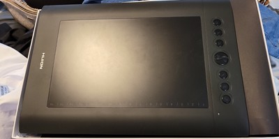 Huion H610 Pro V2 Graphic Drawing Table with Battery-Free Stylus - Black