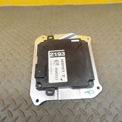 2016-2020 TESLA MODEL X FRONT RIGHT SIDE DOOR CONTROL MODULE OEM 1050183-00-D