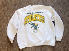 True Vintage 1980s Oakland A's Baseball White Sweatshirt USA. CLEAN 