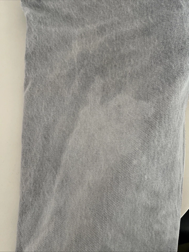 ZARA MUJER JEANS 4 Gris Denim tiro alto botón mosca cinco bolsillos tobillo recto Foto 4 de 4