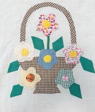 1930's applique flower basket quilt block
