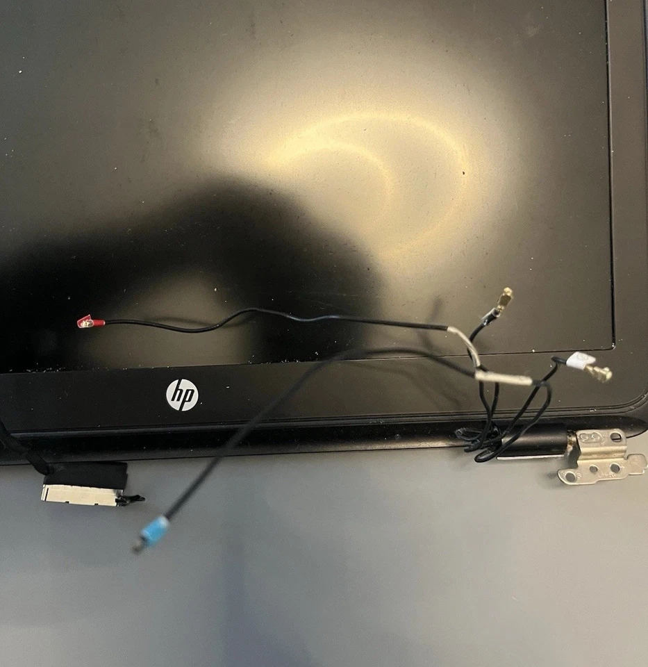HP Elitebook 820 G1/G2 LCD Screen Assembly with Frame, Hinges & Cables Display - Image 4 of 4