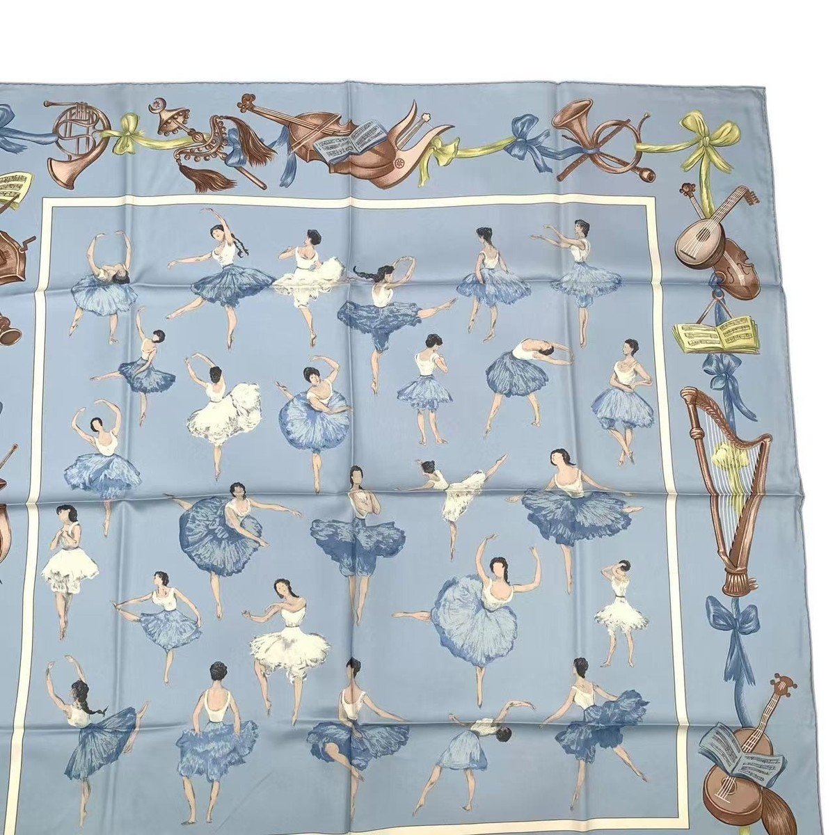 HERMES エルメス カレ 90 La Danse 踊り子 バレリーナ Rare Excellent HERMES Carré 90 Silk Scarf “La Danse” Ballerina