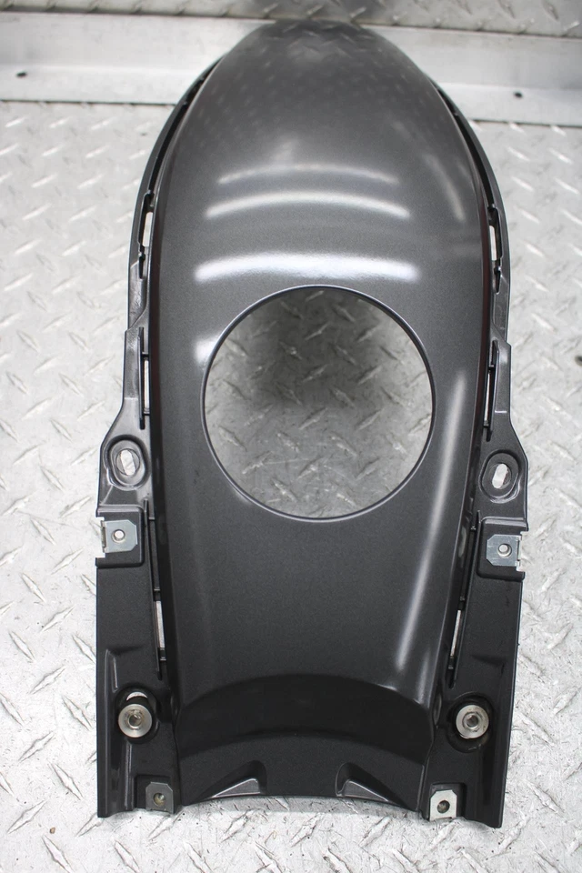 2012 BMW K1600GT ABS COMPLETE GAS TANK FAIRING - Image 2 of 4