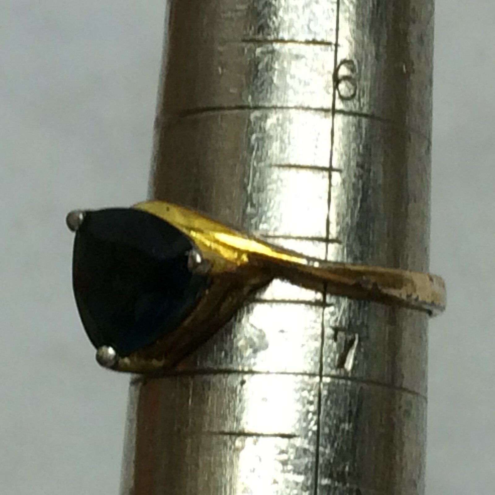 Picture 3 of 9