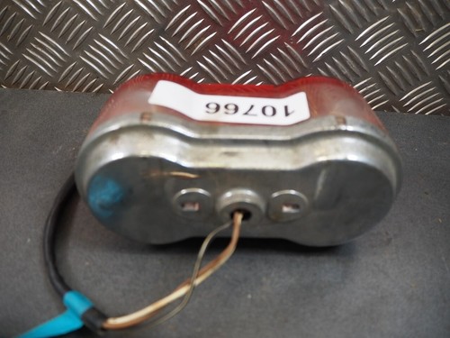 SUZUKI GT250 1976 RearLight Taillight 10766 - Imagen 3 de 5