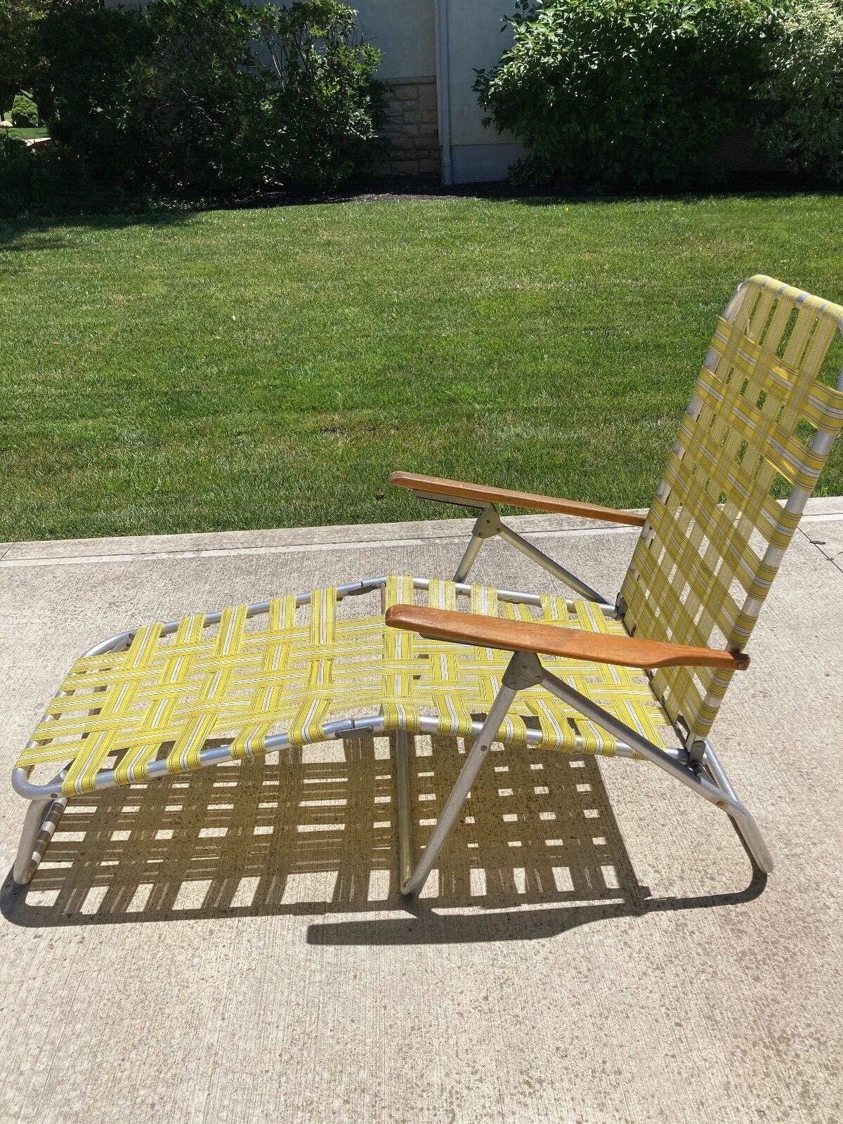 Vtg bed Aluminum Folding Reclining Chaise Lounge Lawn Chair Wood Arm Rests eBay