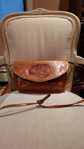 Vintage Carlos Falchi Camel Tan Crocodile Embossed Leather Crossbody Shoulder... - Picture 6 of 10