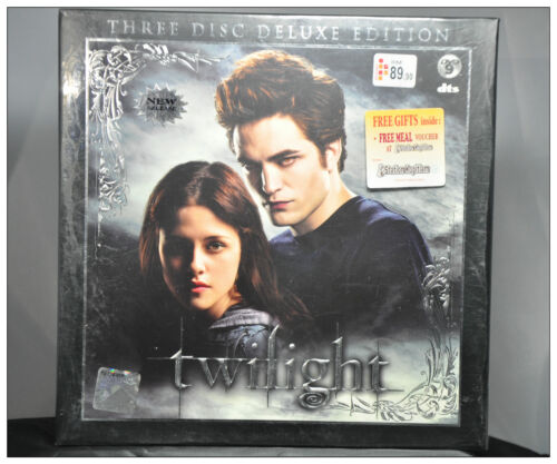 Twilight 3 Disc Special Deluxe Edition DVD9 FREE New Moon movie Illustrated book - Picture 1 of 8