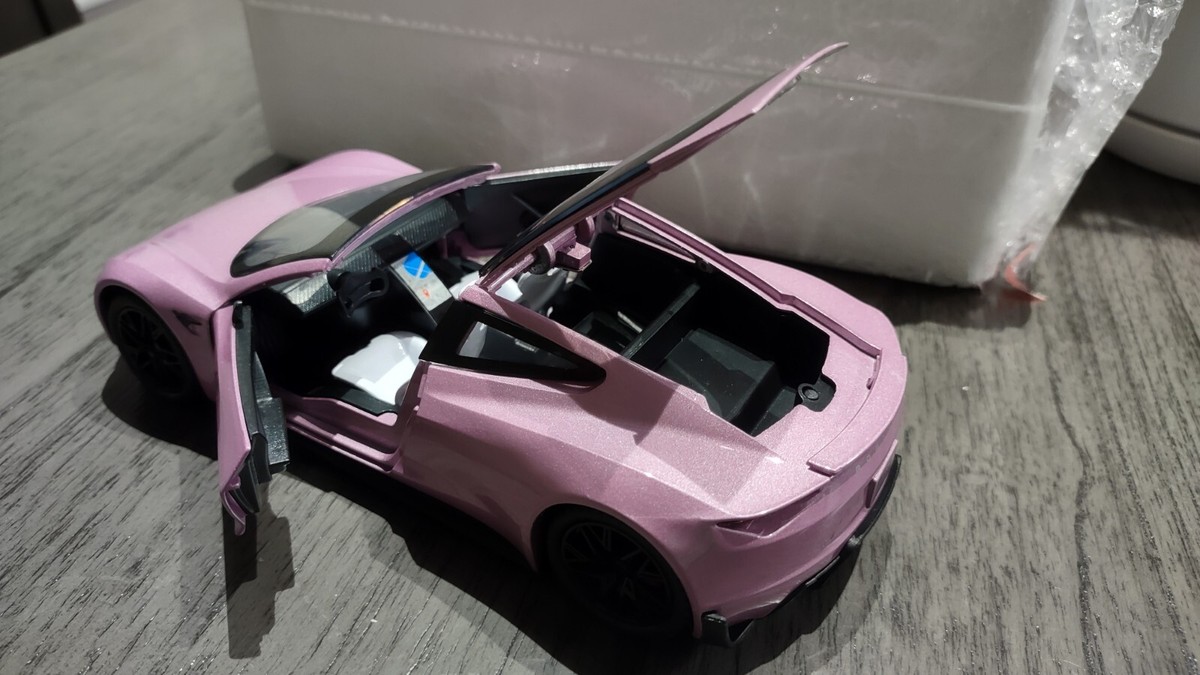 1:24 scale Tesla Roadster | eBay