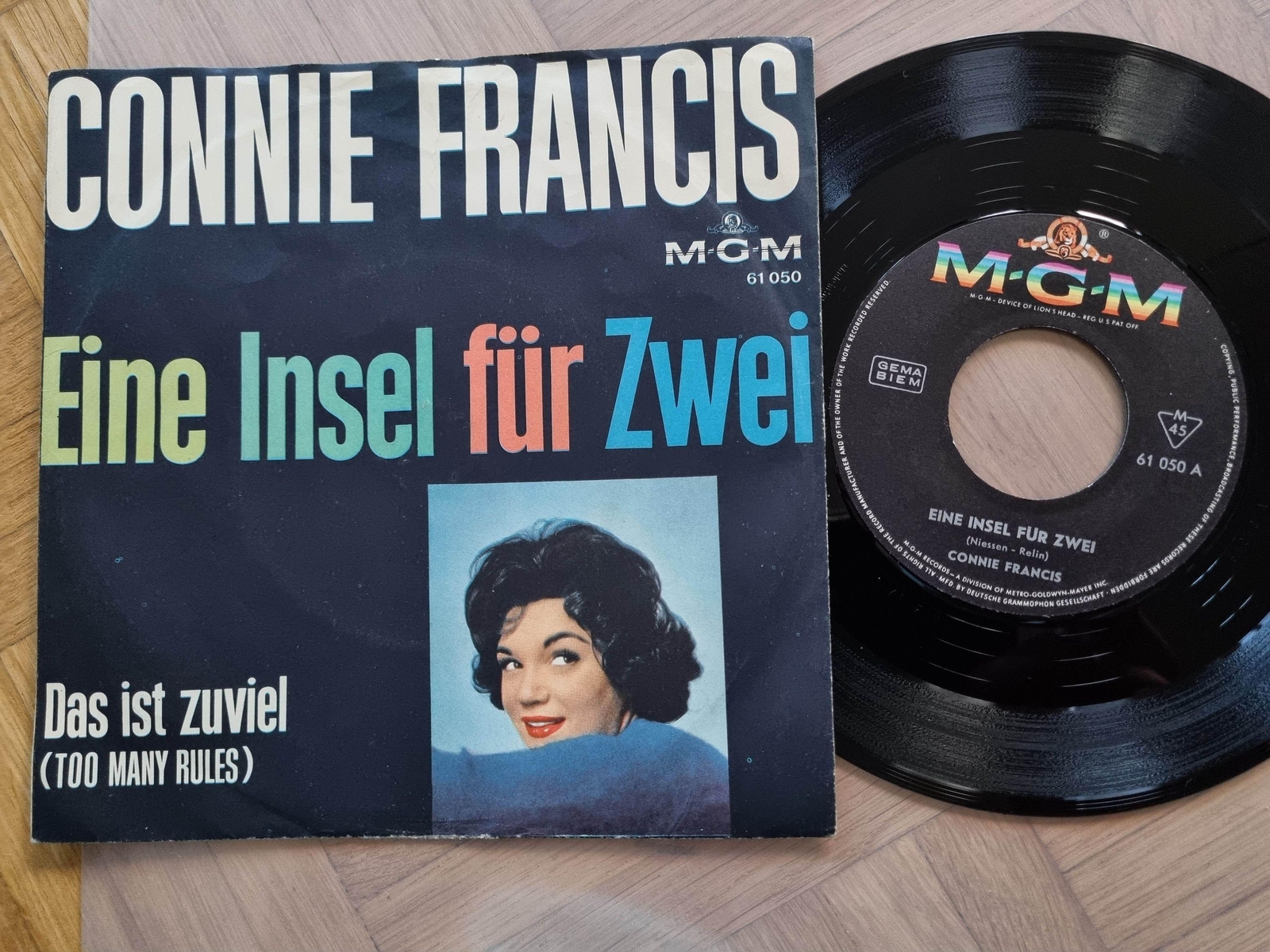 7"" Single Connie Francis - Eine Insel für zwei Vinyl Germany