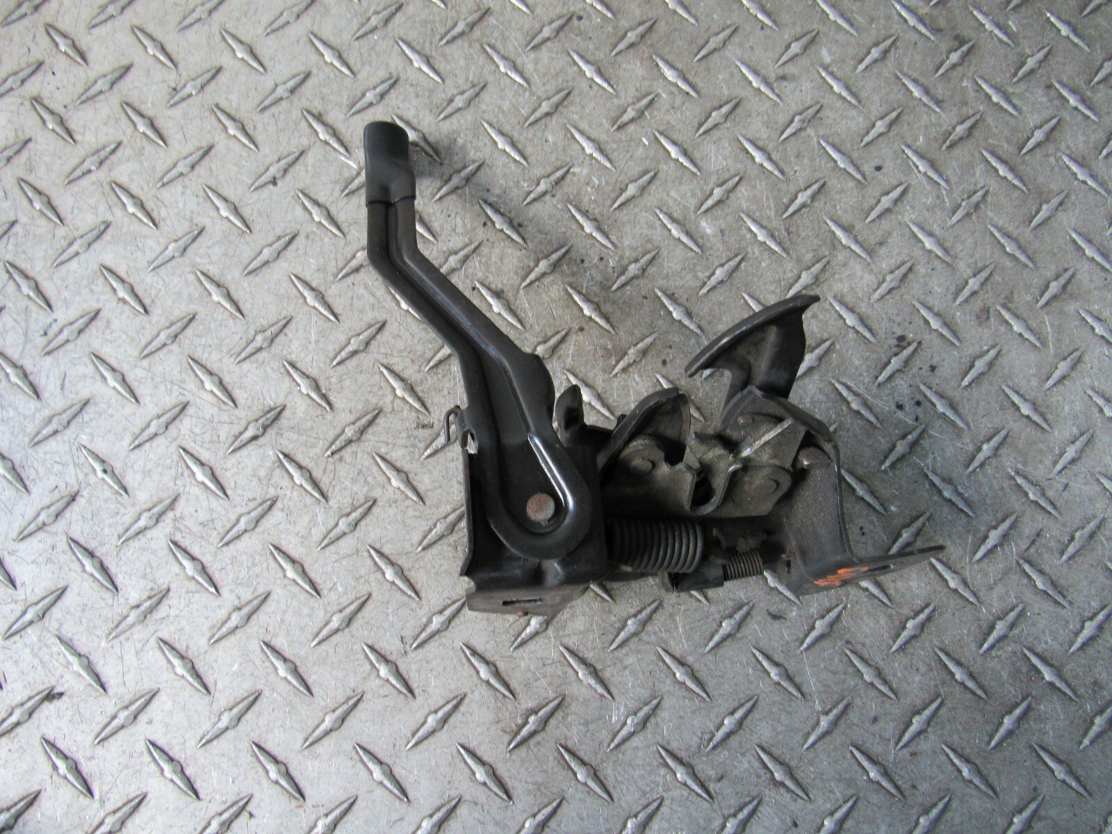 1997 DODGE CARAVAN FRONT HOOD LATCH LOCK ACTUATOR 3.3L