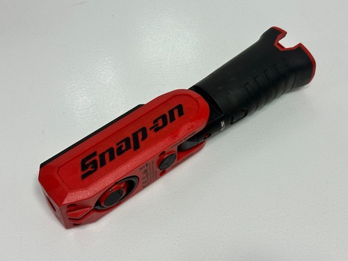 Snap-On Tools USA CTLAR761 14.4V Red Angular Cordless LED Worklight, Bare Tool