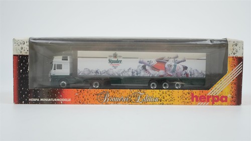 Herpa H0 186001 MAN F2000 semirremolque maleta Stauder (edición cervecera 1997) | Zustand: Gebraucht