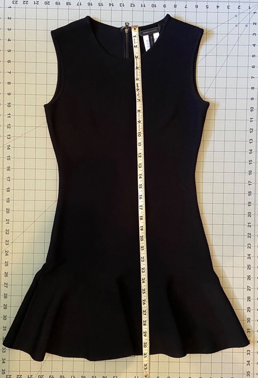 BCBG MAXAZRIA Solid Black Stretch Fitted Cocktail… - image 12