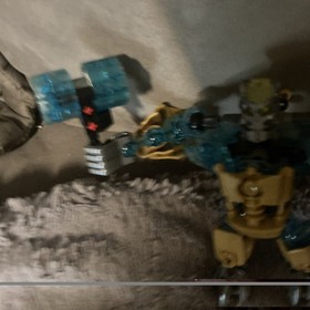 Lego 70795 Bionicle Mask Maker vs. Skull Grinder 