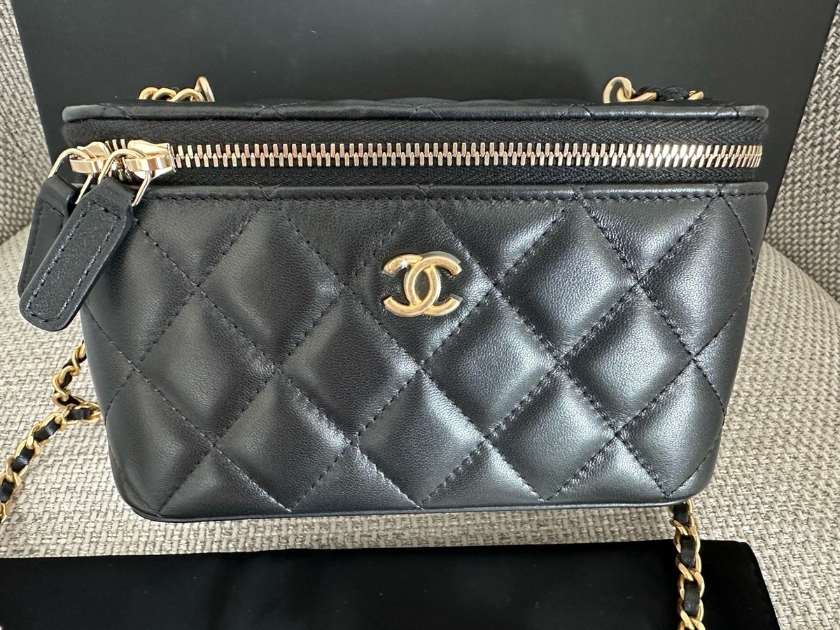 NIB 100%AUTH CHANEL Black Lambskin Pearl Crush Long Vanity Bag on
