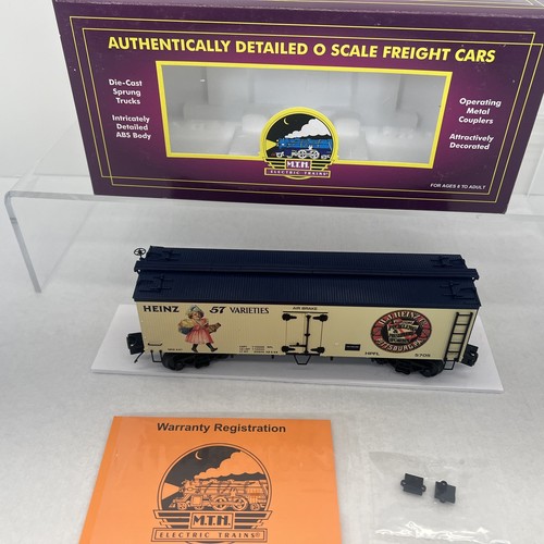 MTH Premier 20-94331 Heinz Girl In Pink 36’ Wood Reefer O Gauge #5705 New - Picture 10 of 15