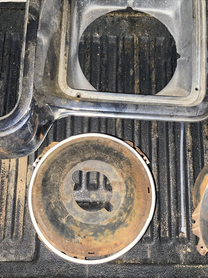 Chevy Chevrolet K10 1977 faros cucharones bisel Foto 3 de 4