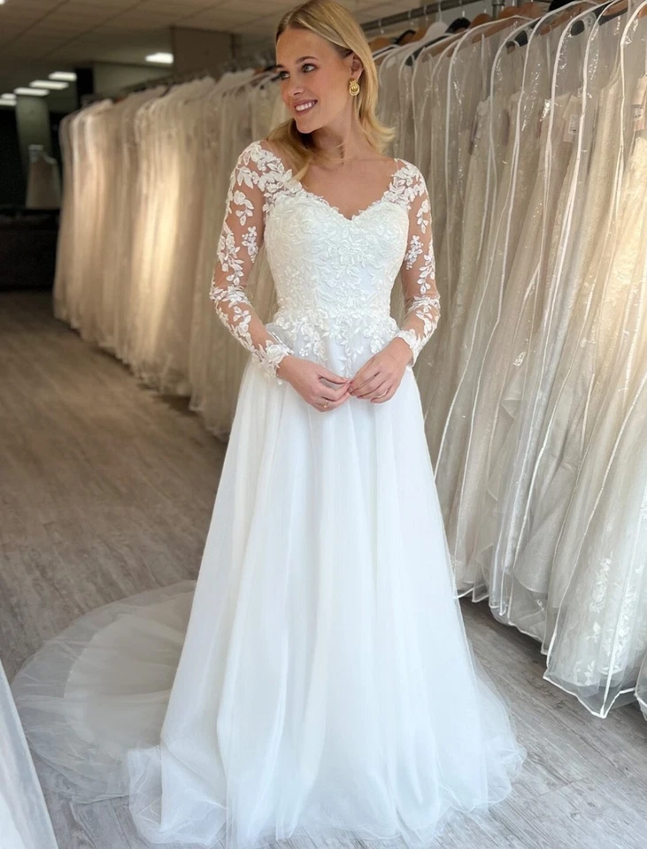 Vestidos de novia boho de playa verano 2025 mangas largas blanco marfil Foto 3 de 4