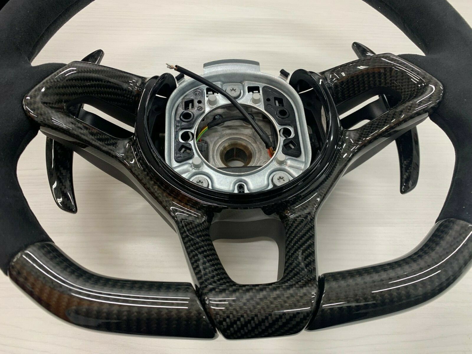 McLaren OEM Carbon Steering Wheel 13N2665MPM000002